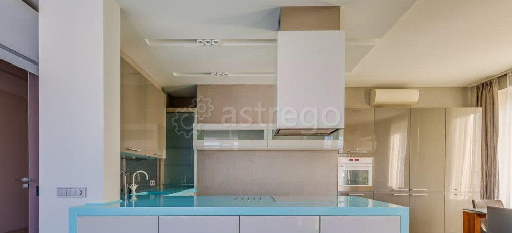 5-комн. квартира, 210 м2, 6/7 эт. Санкт-Петербург - изображение 2