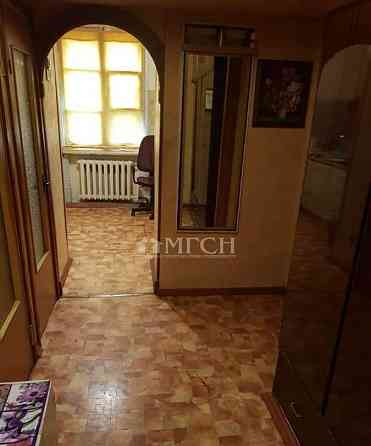 3-комн. квартира, 58 м2, 2/10 эт. Москва