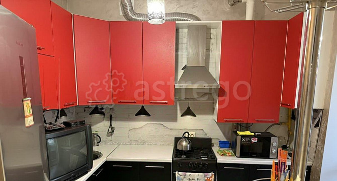 3-комн. квартира, 80 м2, 3/3 эт. Белгород - изображение 1