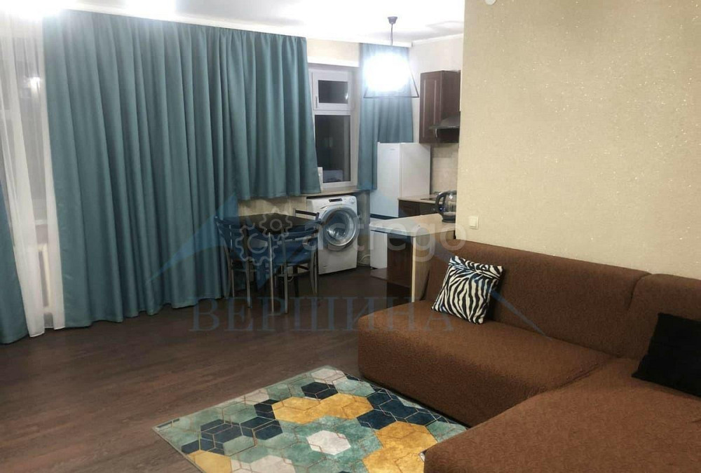 2-комн. квартира, 44 м2, 1/5 эт. Норильск - изображение 1