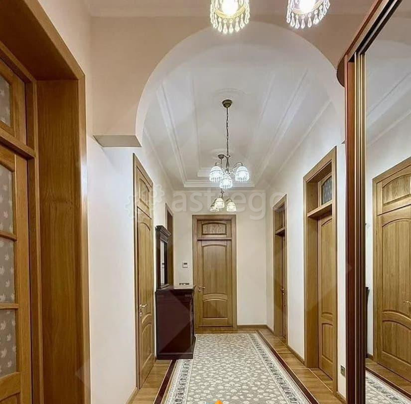 3-комн. квартира, 150 м2, 3/6 эт. Москва - изображение 1
