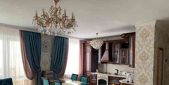 5-комн. квартира, 100 м2, 8/9 эт. Астрахань