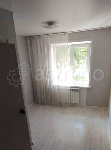 Комната, 10 м2, 1/9 эт. Барнаул - изображение 1