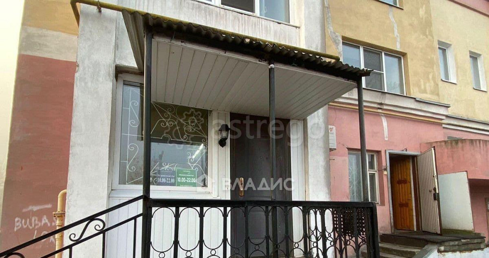 Торговое помещение, 110 м2 Старый Оскол - изображение 1