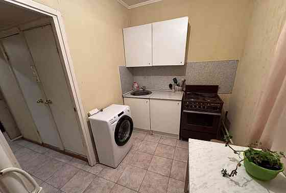 3-комн. квартира, 63 м2, 2/12 эт. Москва