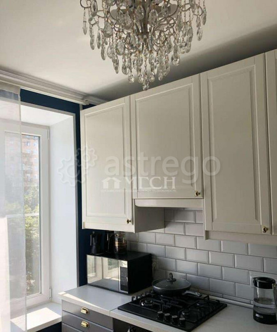 3-комн. квартира, 56 м2, 2/5 эт. Москва - изображение 1