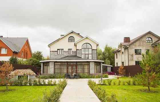 Коттедж, 400 м2 Видное