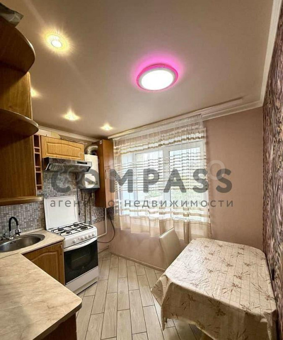 2-комн. квартира, 44.6 м2, 5/5 эт. Майский - изображение 1