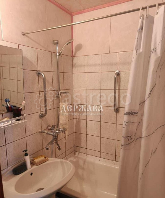 2-комн. квартира, 62 м2, 11/13 эт. Старый Оскол - изображение 9