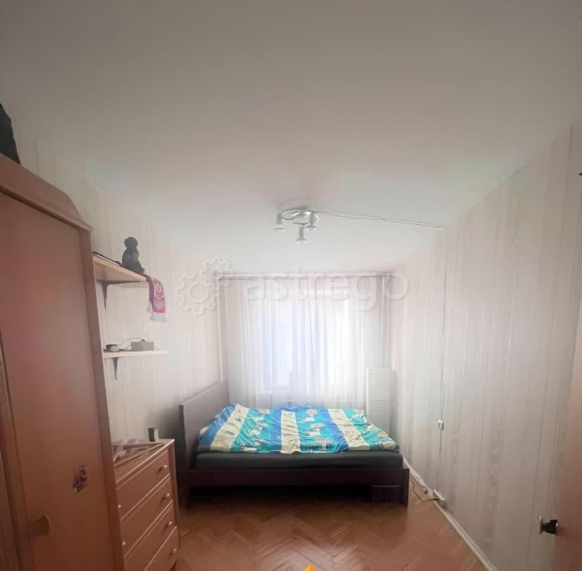 Комната, 18 м2, 8/9 эт. Москва - изображение 1