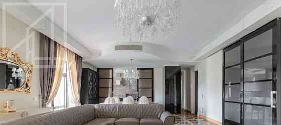 4-комн. квартира, 250 м2, 3/6 эт. Москва