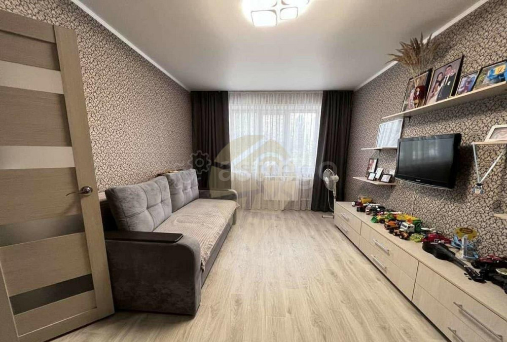 4-комн. квартира, 80 м2, 2/9 эт. Старый Оскол - изображение 1