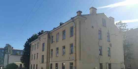 4-комн. квартира, 64.4 м2, 1/3 эт. Санкт-Петербург