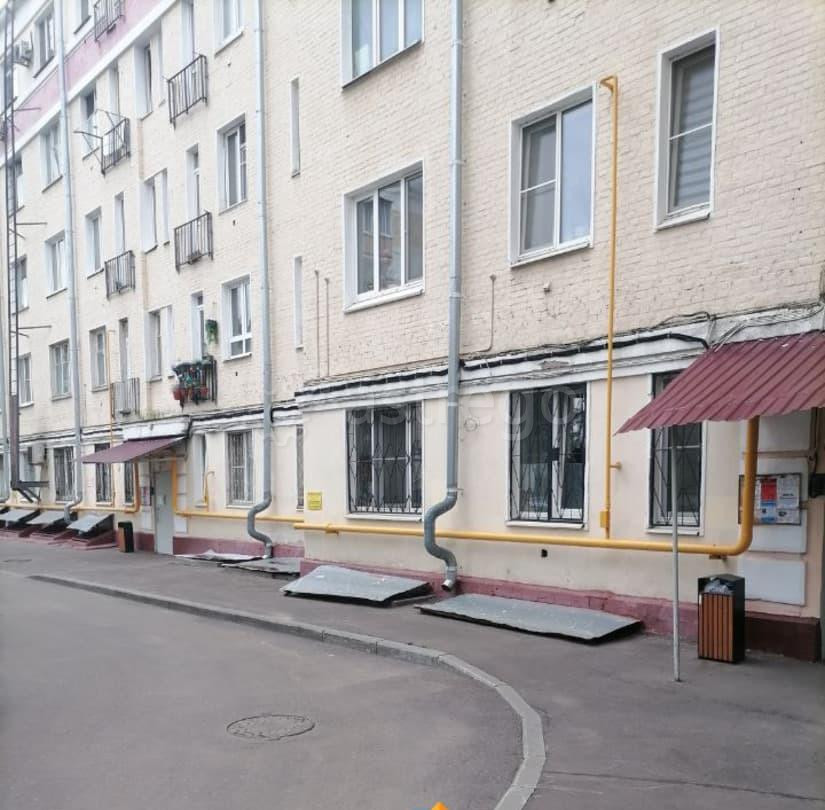 Комната, 14.1 м2, 1/5 эт. Москва - изображение 1