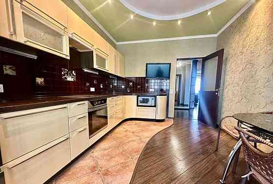 2-комн. квартира, 68.6 м2, 5/15 эт. Благовещенск