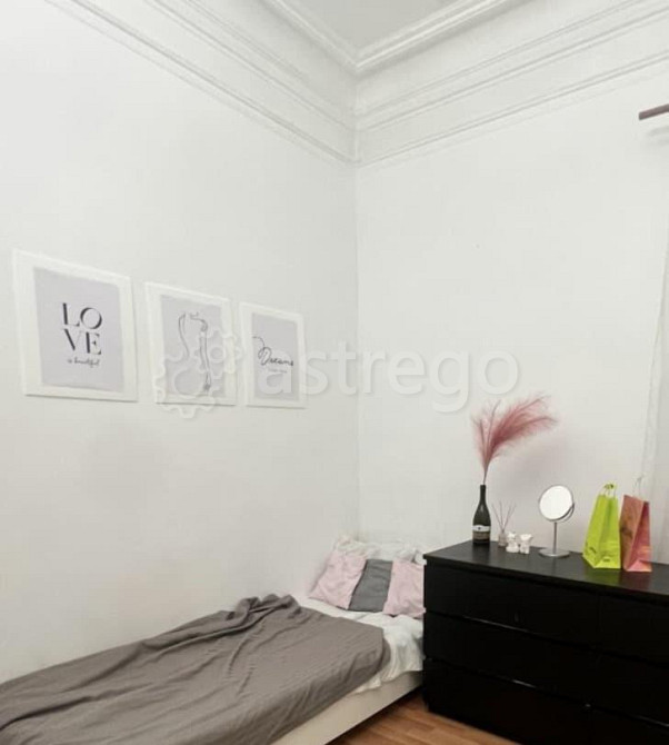 Комната, 15 м2, 1/5 эт. Москва - изображение 2
