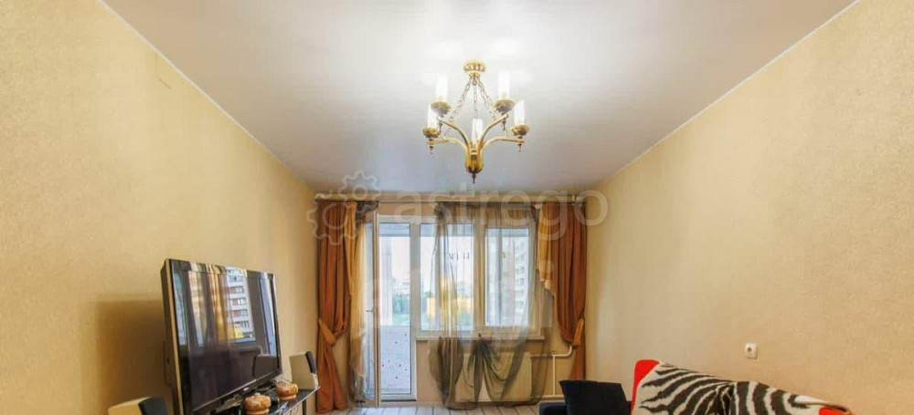 3-комн. квартира, 80.7 м2, 4/10 эт. Санкт-Петербург - изображение 1