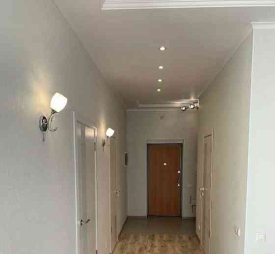 2-комн. квартира, 76 м2, 16/20 эт. Красноярск