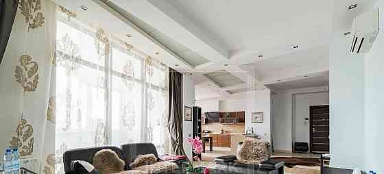 3-комн. квартира, 140 м2, 13/20 эт. Москва