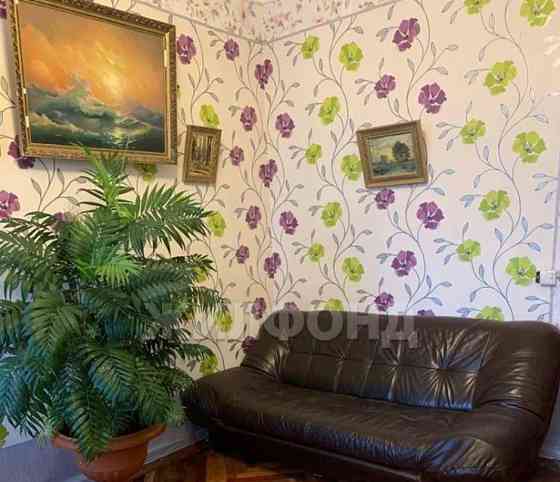 5-комн. квартира, 98.9 м2, 4/4 эт. Санкт-Петербург