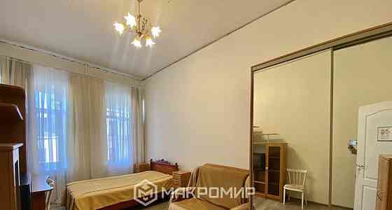 3-комн. квартира, 78 м2, 4/4 эт. Санкт-Петербург