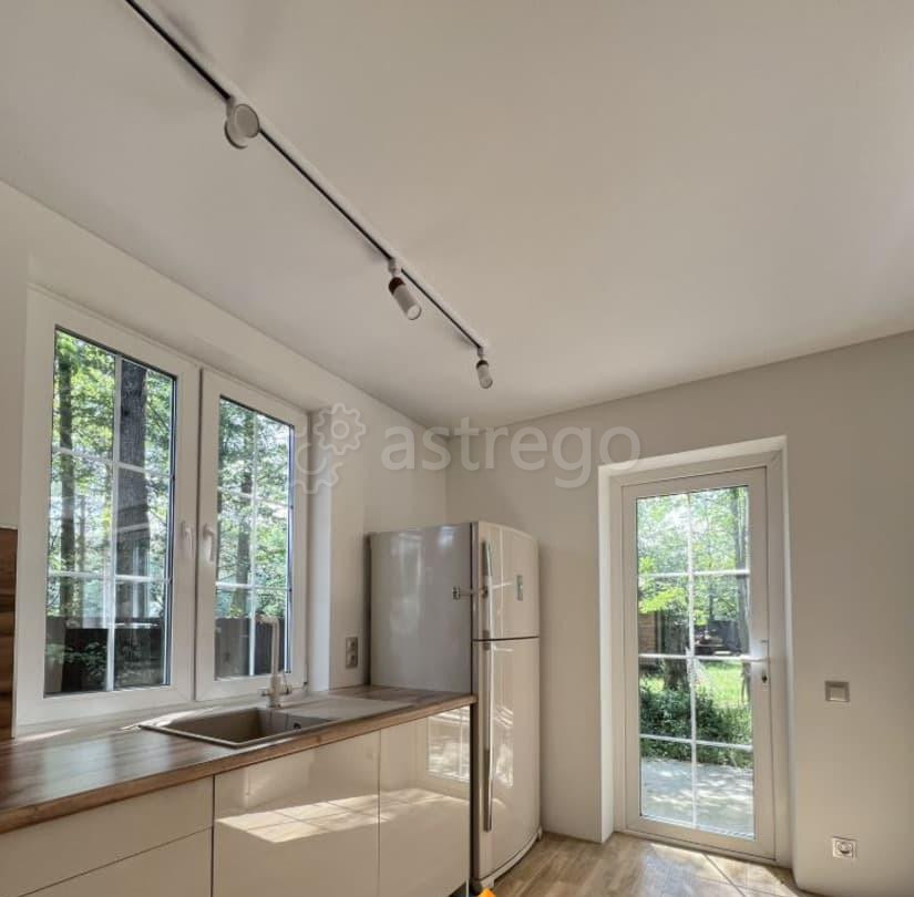 Дом, 150 м2, 10 соток, 3 эт. Москва - изображение 3