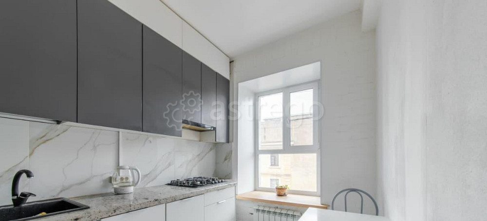 4-комн. квартира, 95 м2, 6/6 эт. Санкт-Петербург - изображение 1