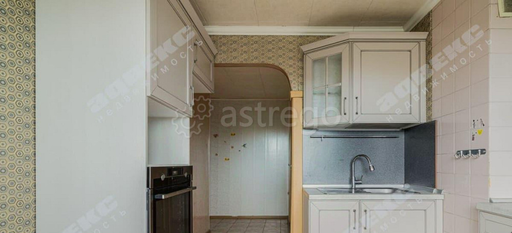 3-комн. квартира, 71.4 м2, 1/10 эт. Санкт-Петербург - изображение 5