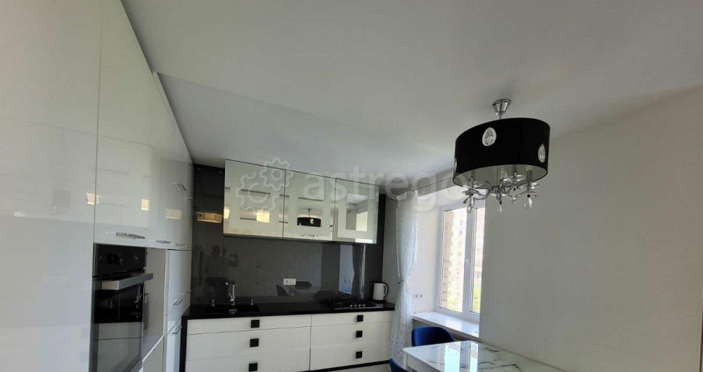 4-комн. квартира, 82 м2, 5/9 эт. Уфа - изображение 1