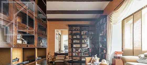 4-комн. квартира, 300 м2, 5/5 эт. Москва
