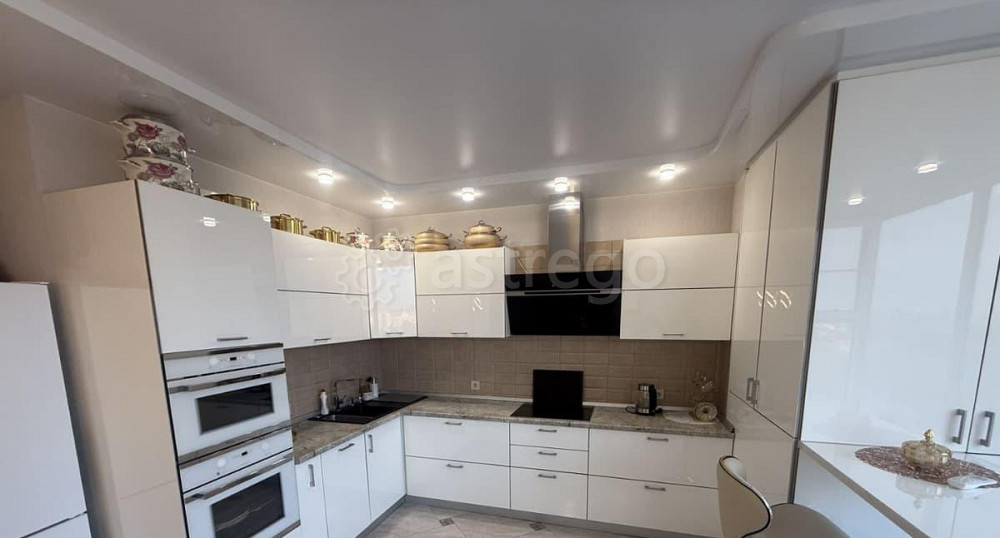 4-комн. квартира, 150 м2, 9/15 эт. Астрахань - изображение 1