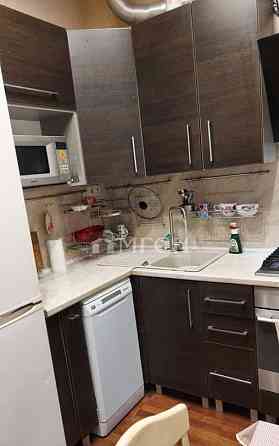 3-комн. квартира, 74.7 м2, 2/5 эт. Москва