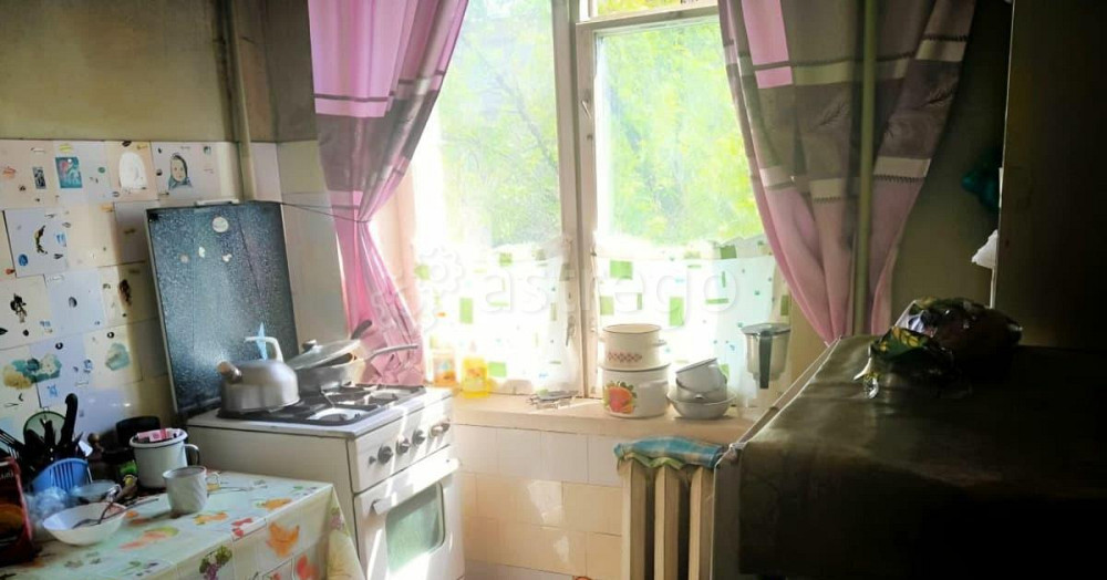 Комната, 45 м2, 3/5 эт. Москва - изображение 2