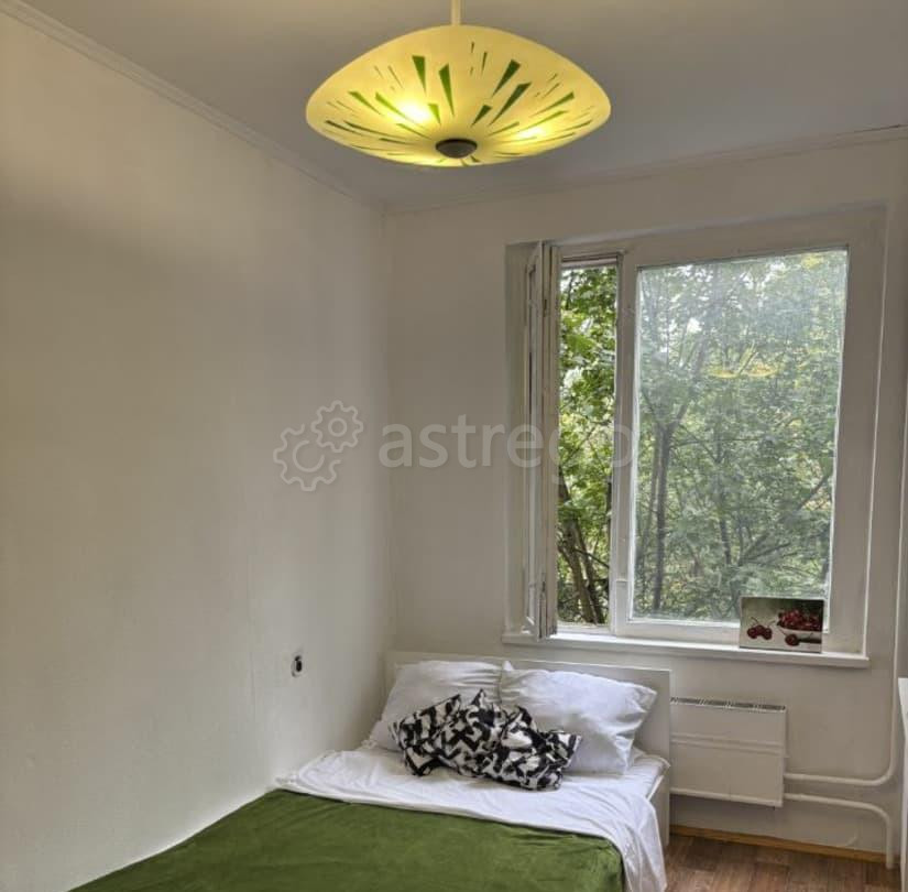 Комната, 12 м2, 5/9 эт. Москва - изображение 1