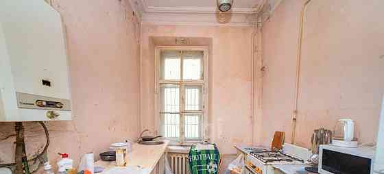 5-комн. квартира, 130.6 м2, 2/5 эт. Санкт-Петербург