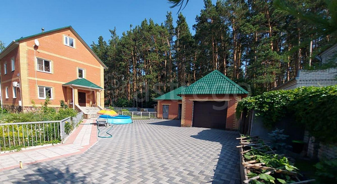 Коттедж, 207.4 м2, 7.56 сотки, 3 эт. Бийск - изображение 1