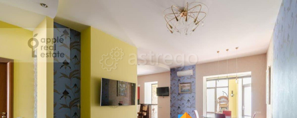 5-комн. квартира, 300 м2, 2/4 эт. Москва - изображение 1