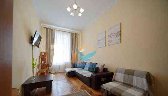 2-комн. квартира, 80 м2, 4/4 эт. Санкт-Петербург