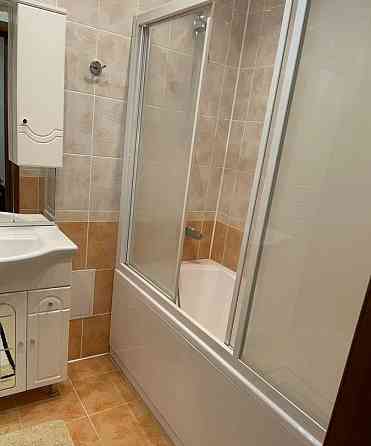 2-комн. квартира, 82 м2, 10/15 эт. Старый Оскол