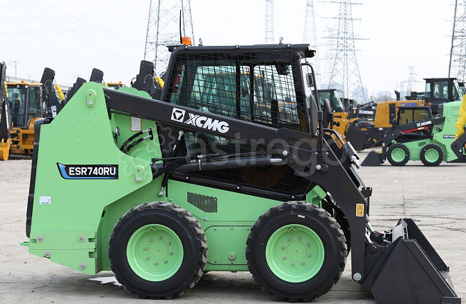 Мини-погрузчик колесный XCMG ESR740RU Москва - изображение 1
