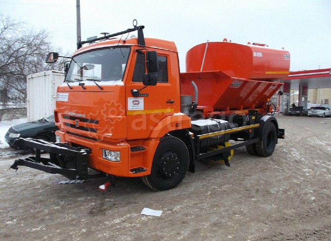 Комбинированная дорожная машина КО-829А1 Самара - изображение 1