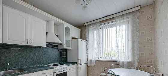 2-комн. квартира, 56 м2, 5/12 эт. Москва
