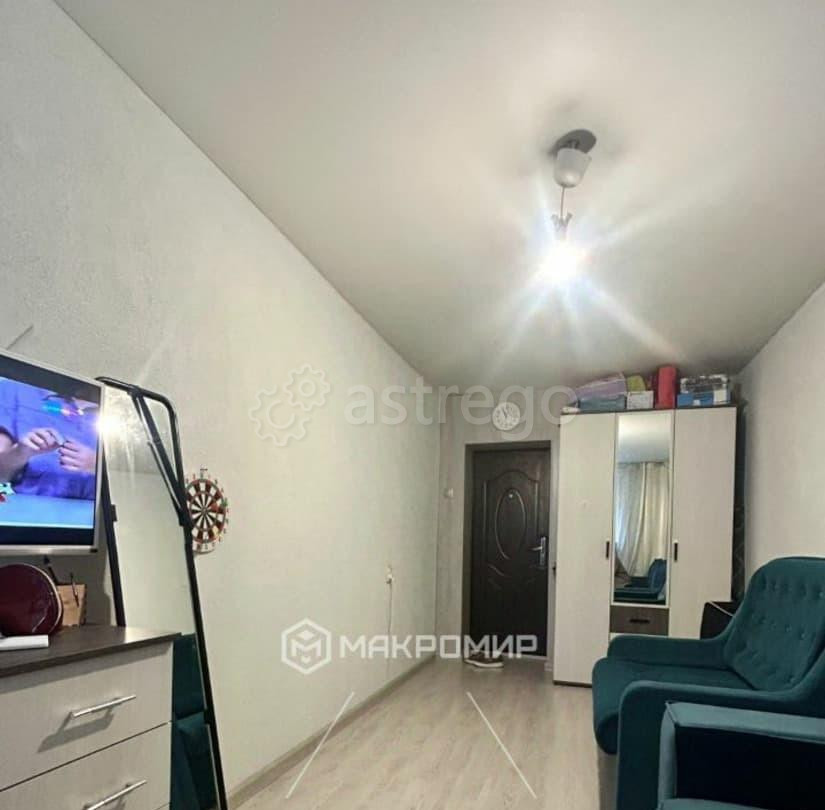 Комната, 13 м2, 4/7 эт. Санкт-Петербург - изображение 2