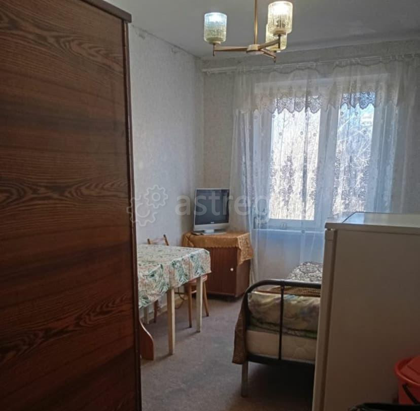 Комната, 12 м2, 6/9 эт. Москва - изображение 1