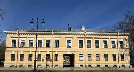 4-комн. квартира, 92.7 м2, 2/2 эт. Санкт-Петербург