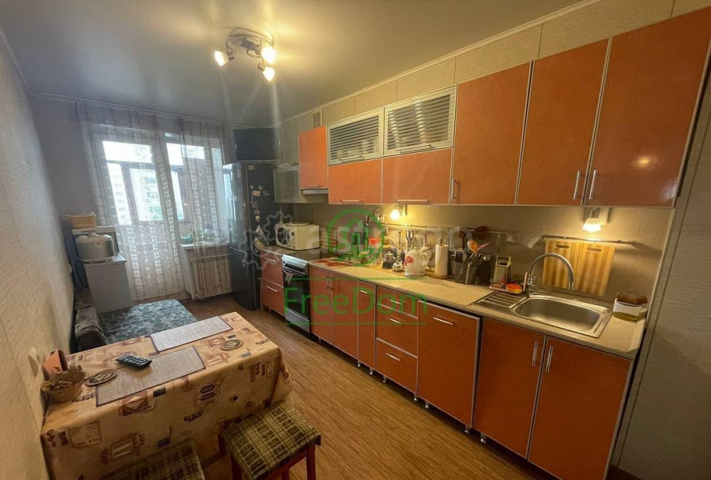 4-комн. квартира, 77.2 м2, 5/14 эт. Белгород - изображение 1