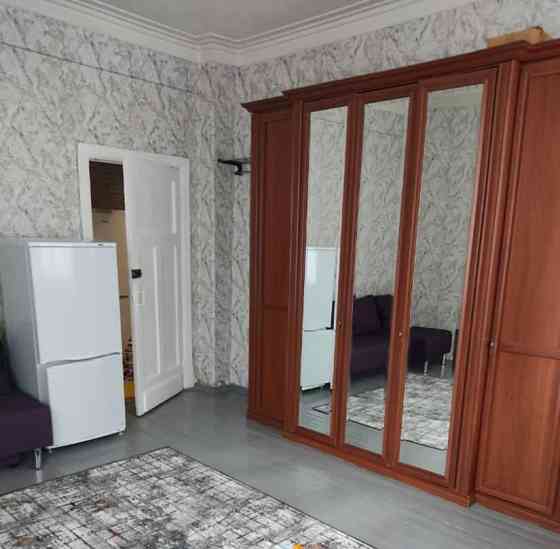 Комната, 32.9 м2, 3/5 эт. Москва