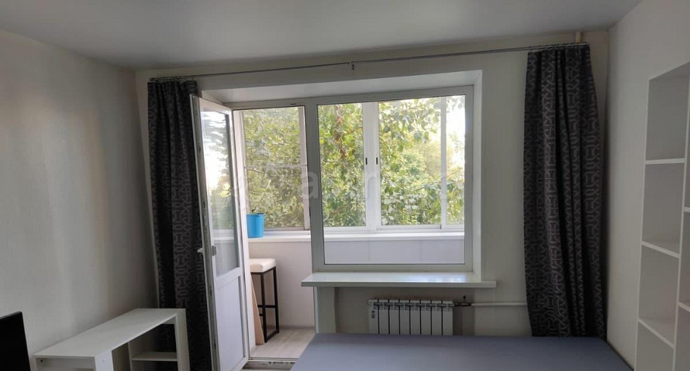Комната, 15 м2, 3/5 эт. Москва - изображение 1