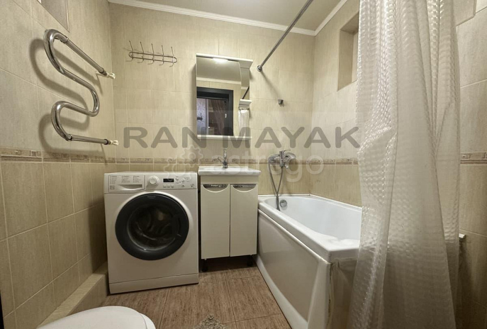 2-комн. квартира, 34 м, 1/1 эт. Майкоп - изображение 3