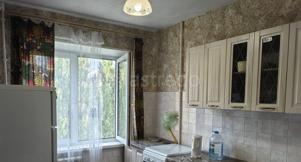 3-комн. квартира, 61 м2, 2/9 эт. Белгород - изображение 2